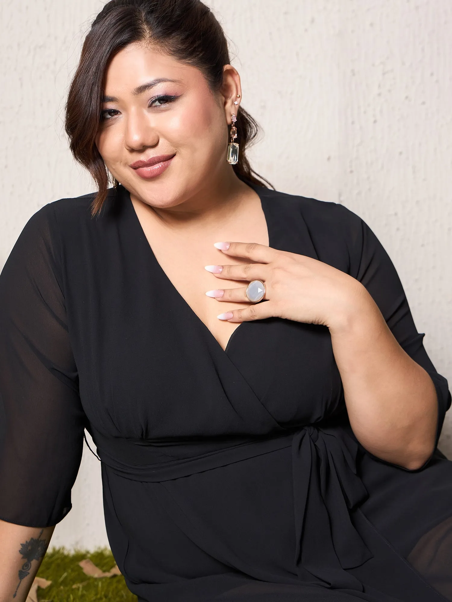 Berrylush Curve Women Black Solid V-Neck Wrap Belted Maxi Dress