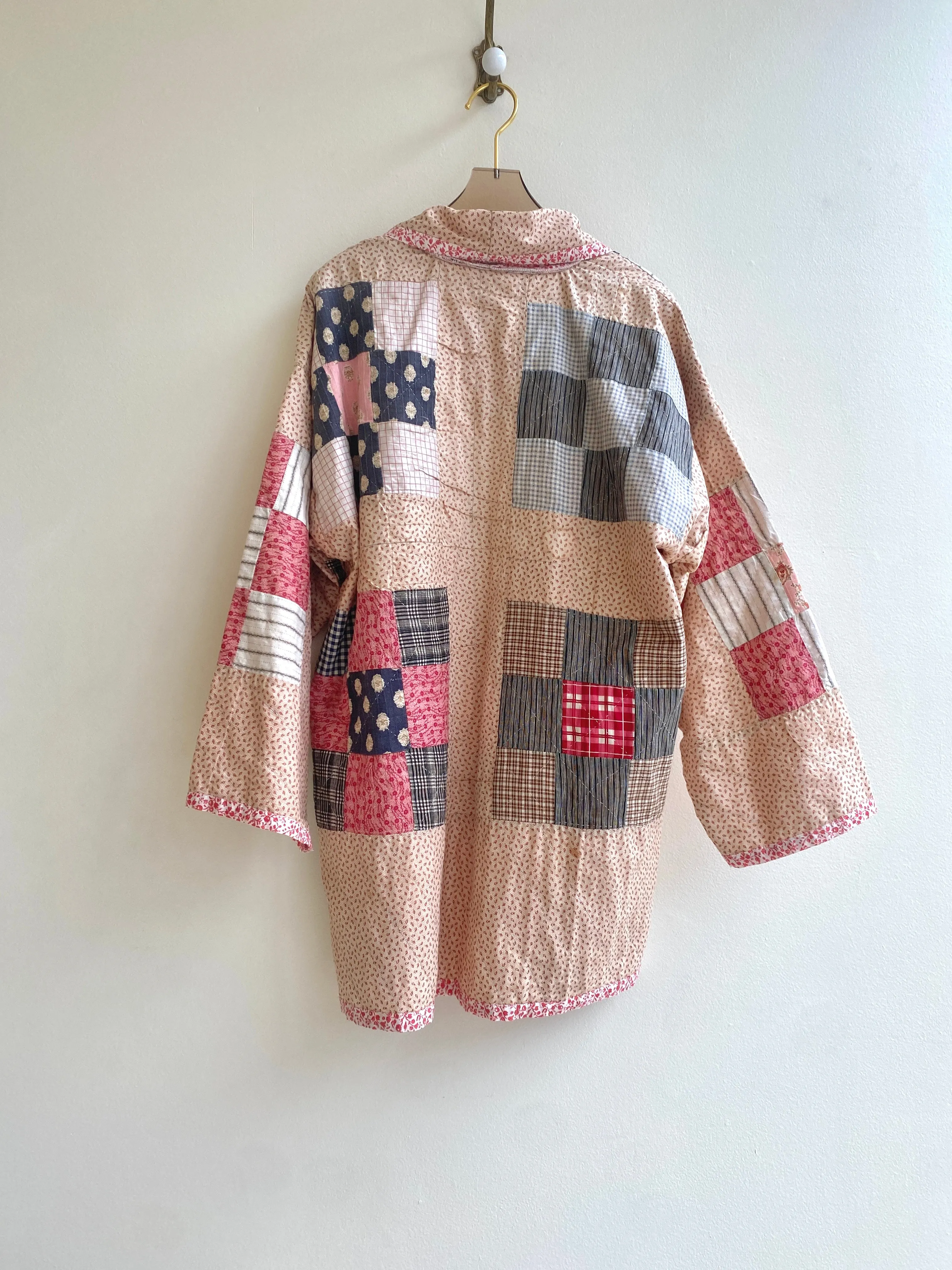 Heirloom Quilt Shawl Collar Coat (Peach Multi)