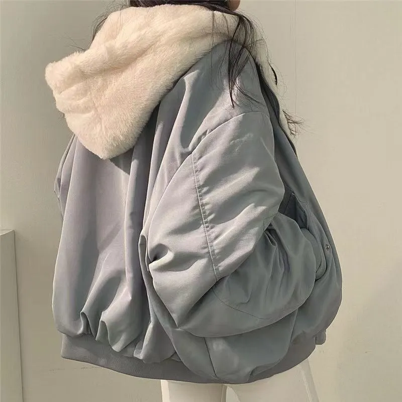 Women wearing lamb wool cotton coat