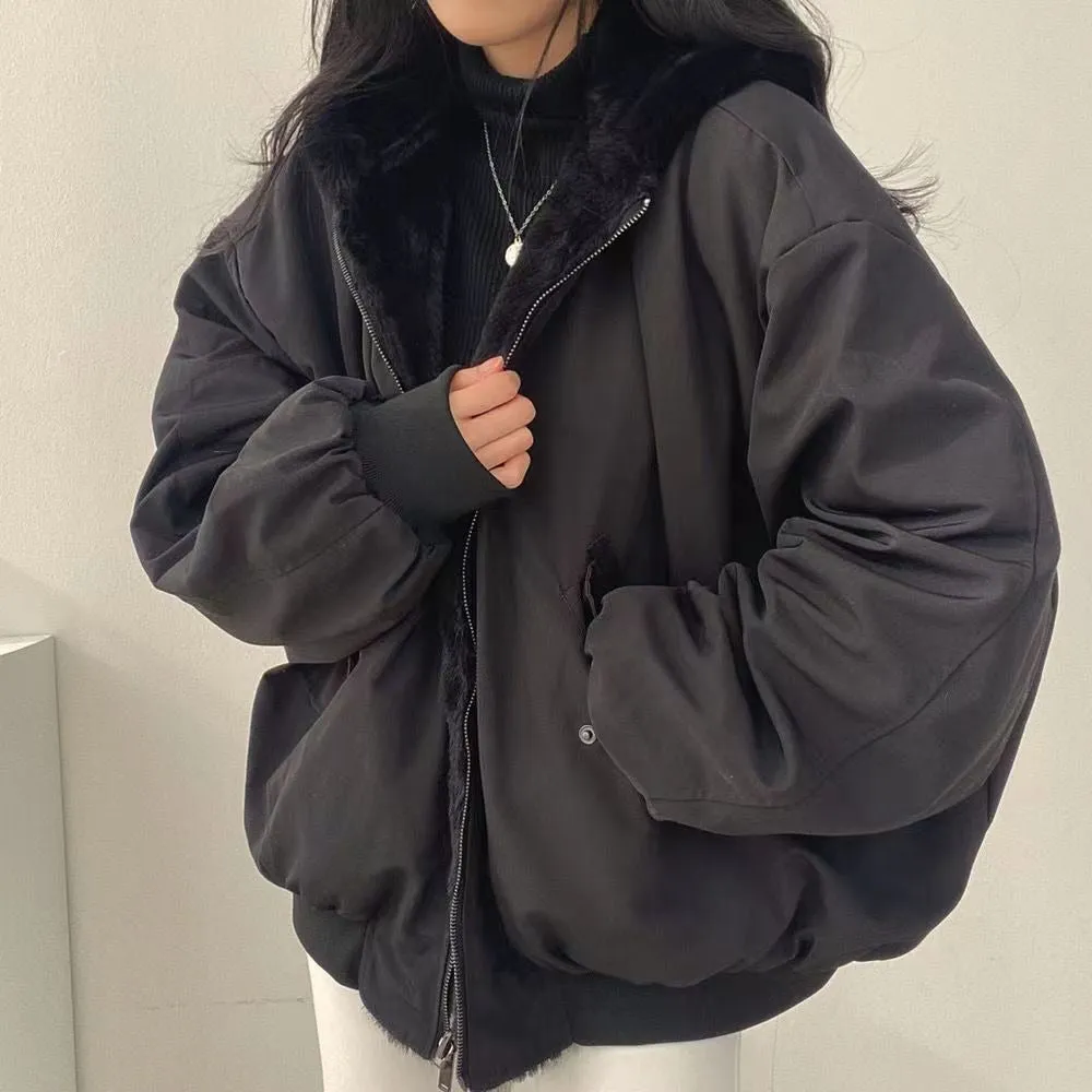 Women wearing lamb wool cotton coat