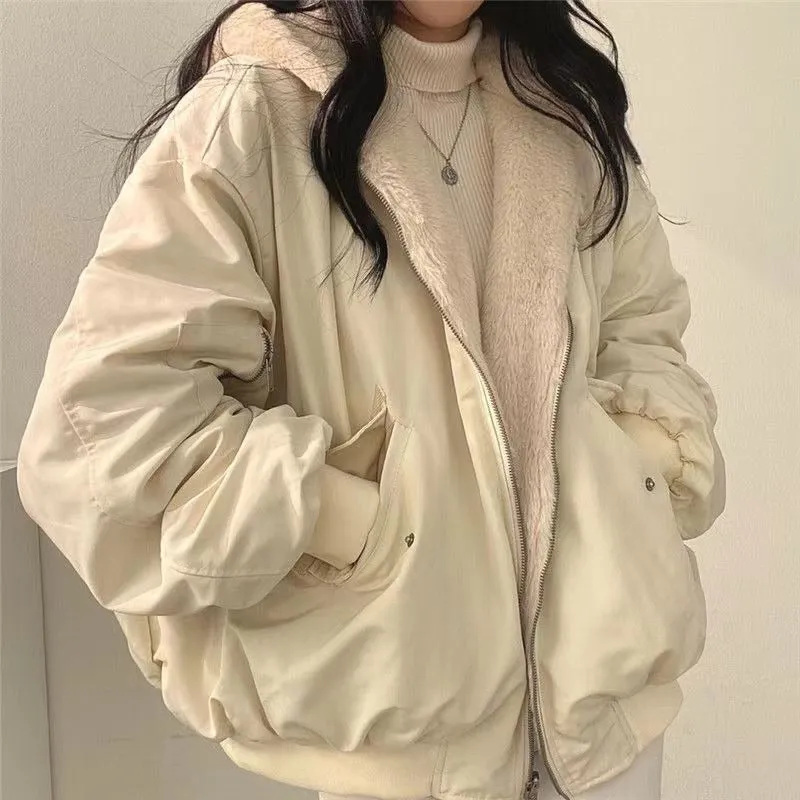 Women wearing lamb wool cotton coat